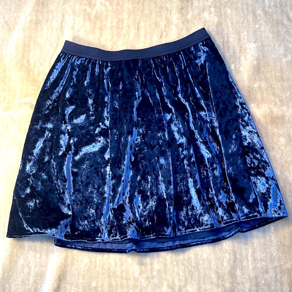 Soft velvet navy blue Gap Kids skirt size XL